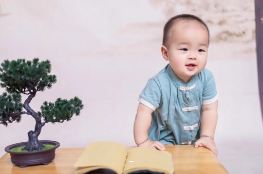 丹东孕妇显怀是几个月